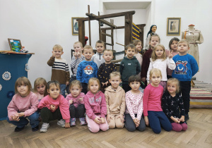 Grupa jeżyki w Muzeum